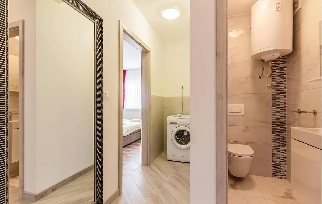 Amazing Apartment In Medulin With Wifi