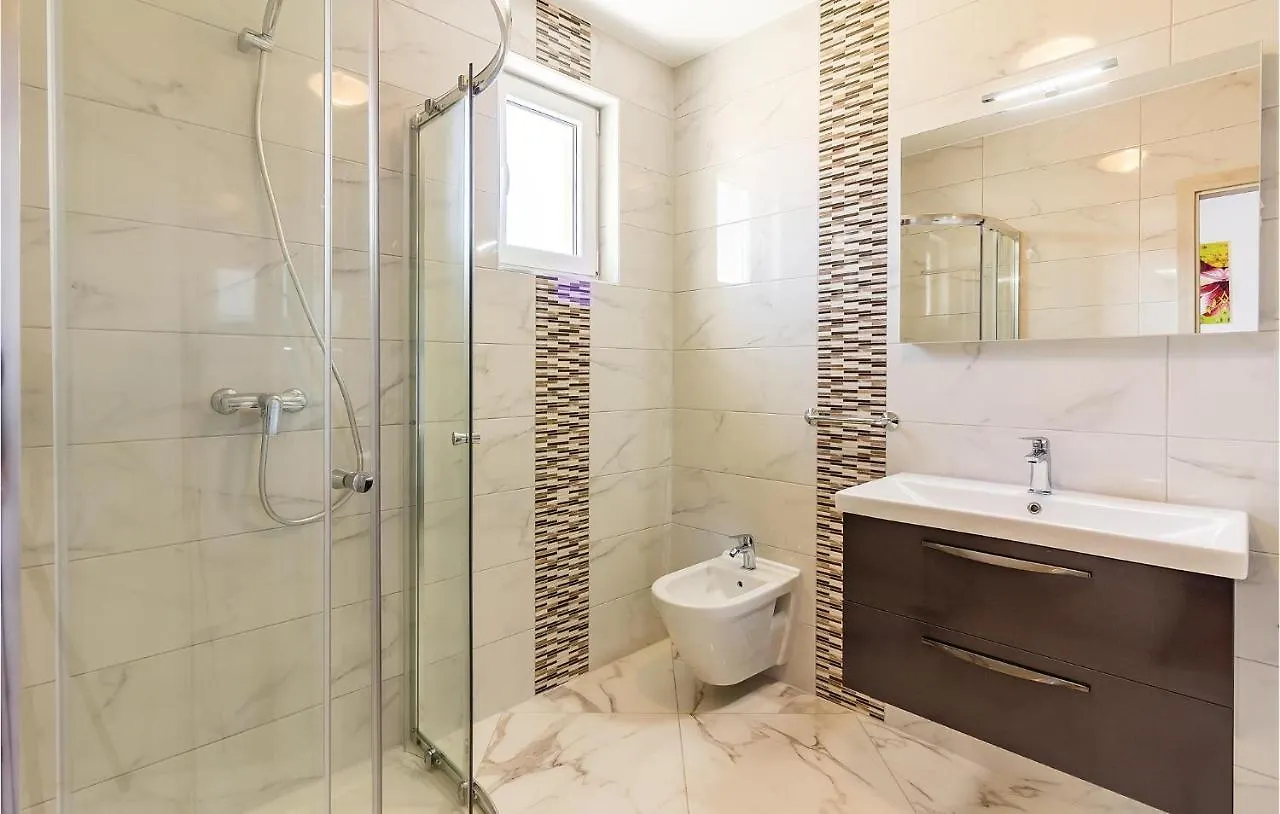 Amazing Apartment In Medulin With Wifi